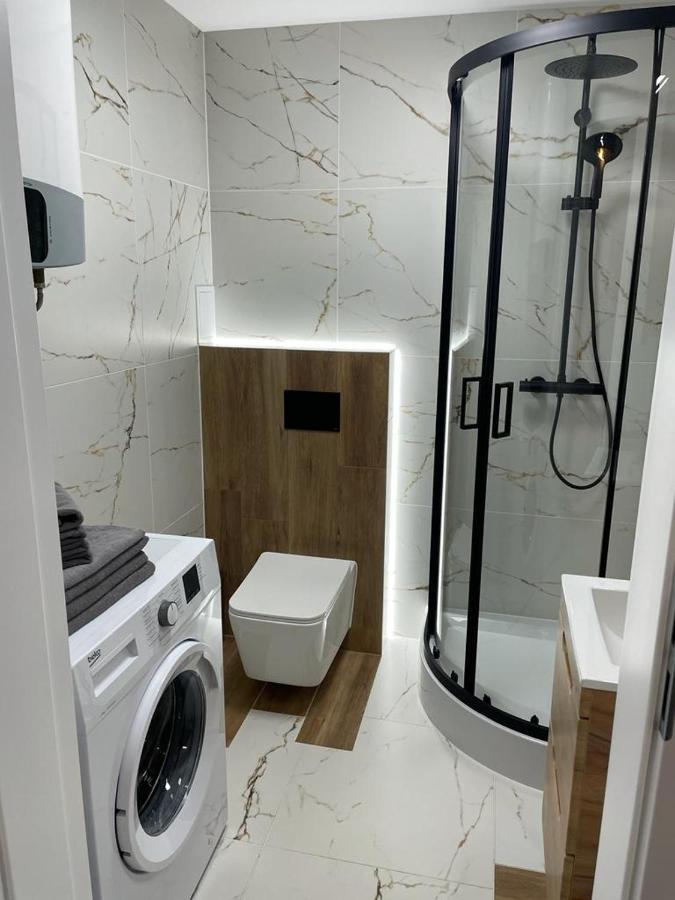 Pm Residence Korfantego 8 คาโตวีตเซ ภายนอก รูปภาพ